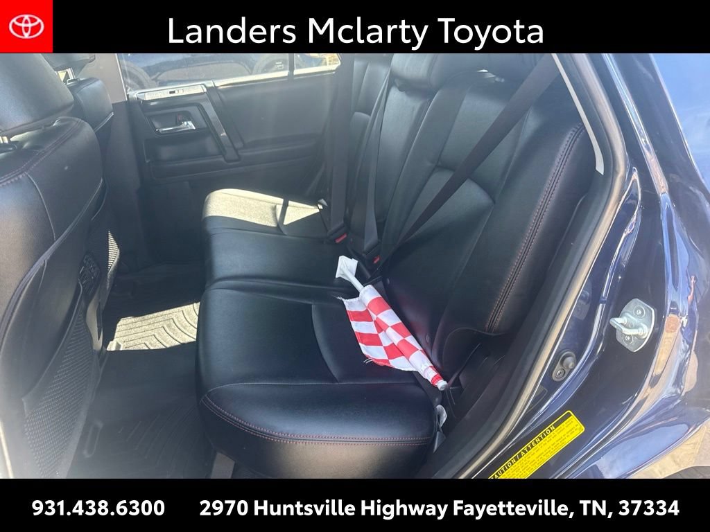 Used 2021 Toyota 4Runner TRD Off-Road Premium w/ Moonroof Package AWD/4WD image 10