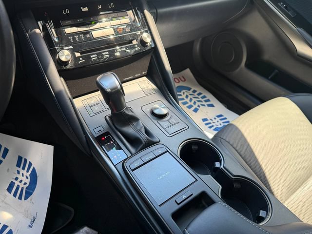 Certified 2024 Lexus IS 300 AWD w/ Premium Package image 21