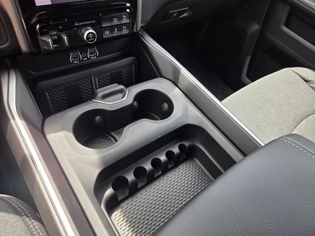 New 2026 RAM 3500 Big Horn AWD/4WD image 29