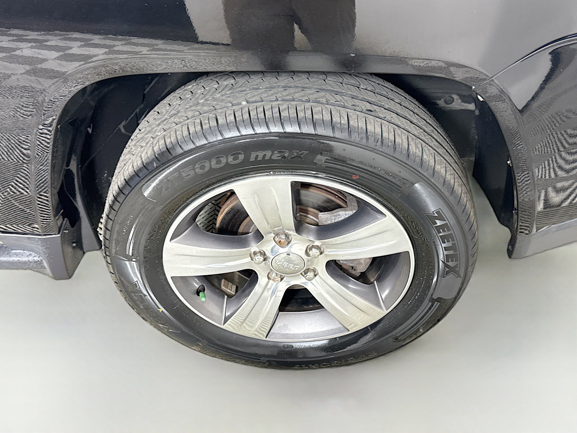 Used 2017 Jeep Compass High Altitude image 30