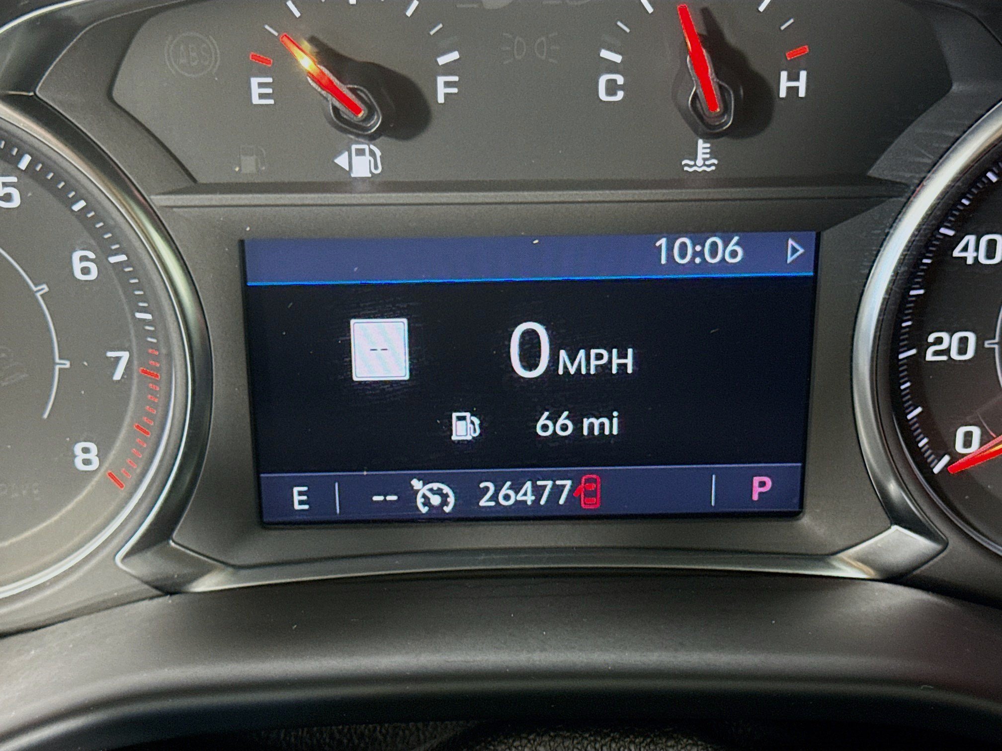 Used 2023 GMC Acadia SLT w/ Preferred Package FWD image 16
