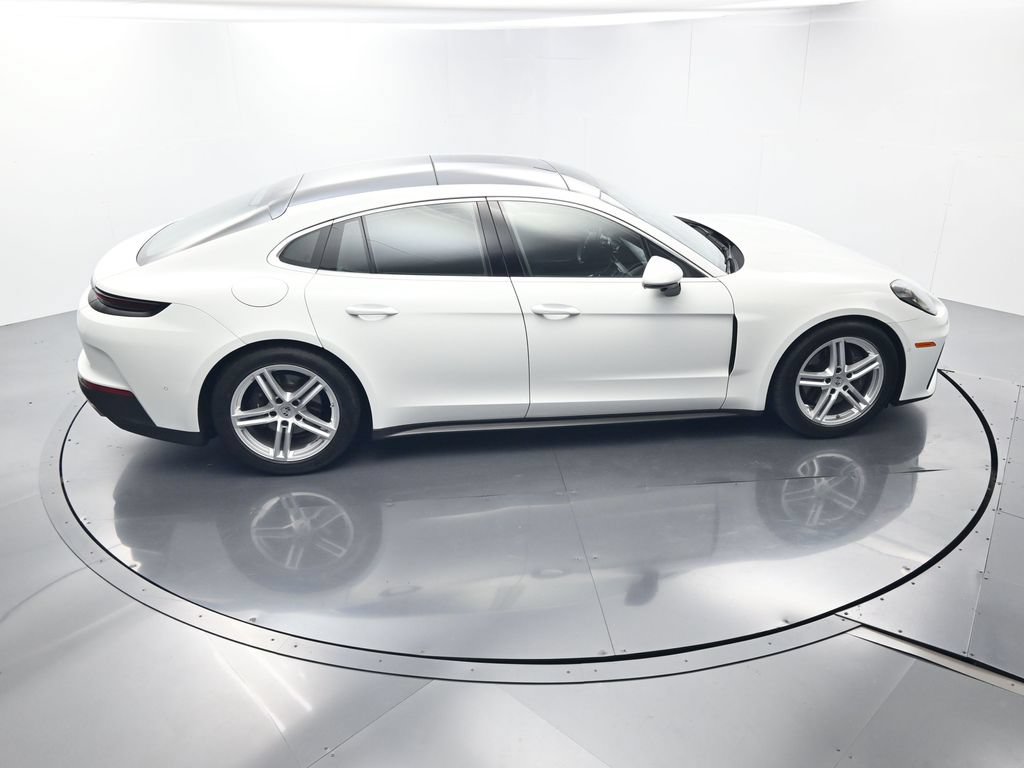 Certified 2025 Porsche Panamera RWD image 40