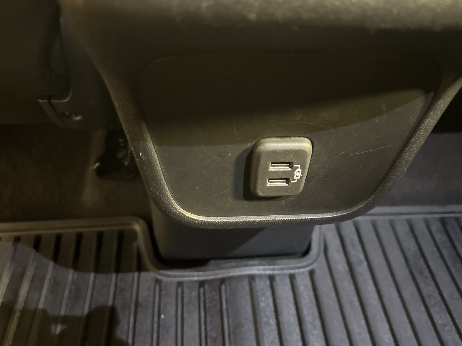 Used 2019 Chevrolet Equinox LT AWD/4WD image 25