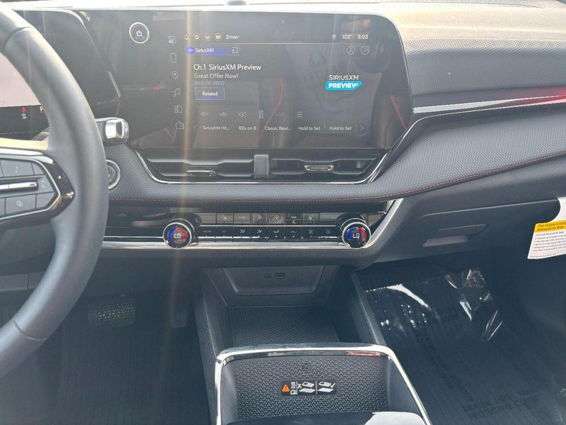 Used 2026 Chevrolet Equinox RS w/ Safety and Technology Package FWD image 16