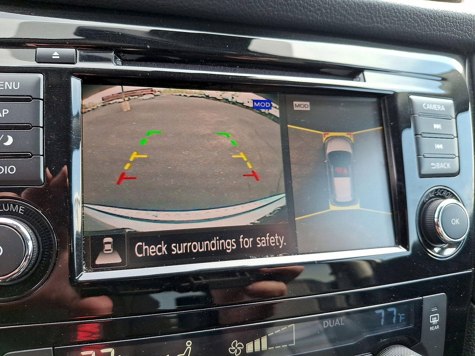 Used 2019 Nissan Rogue SL AWD/4WD image 15