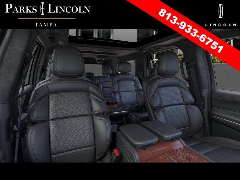 New 2025 Lincoln Navigator L Black Label AWD/4WD image 10