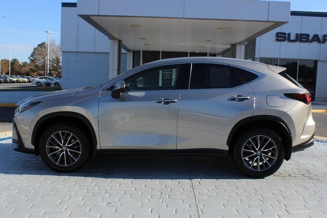 Used 2022 Lexus NX 350 AWD image 2