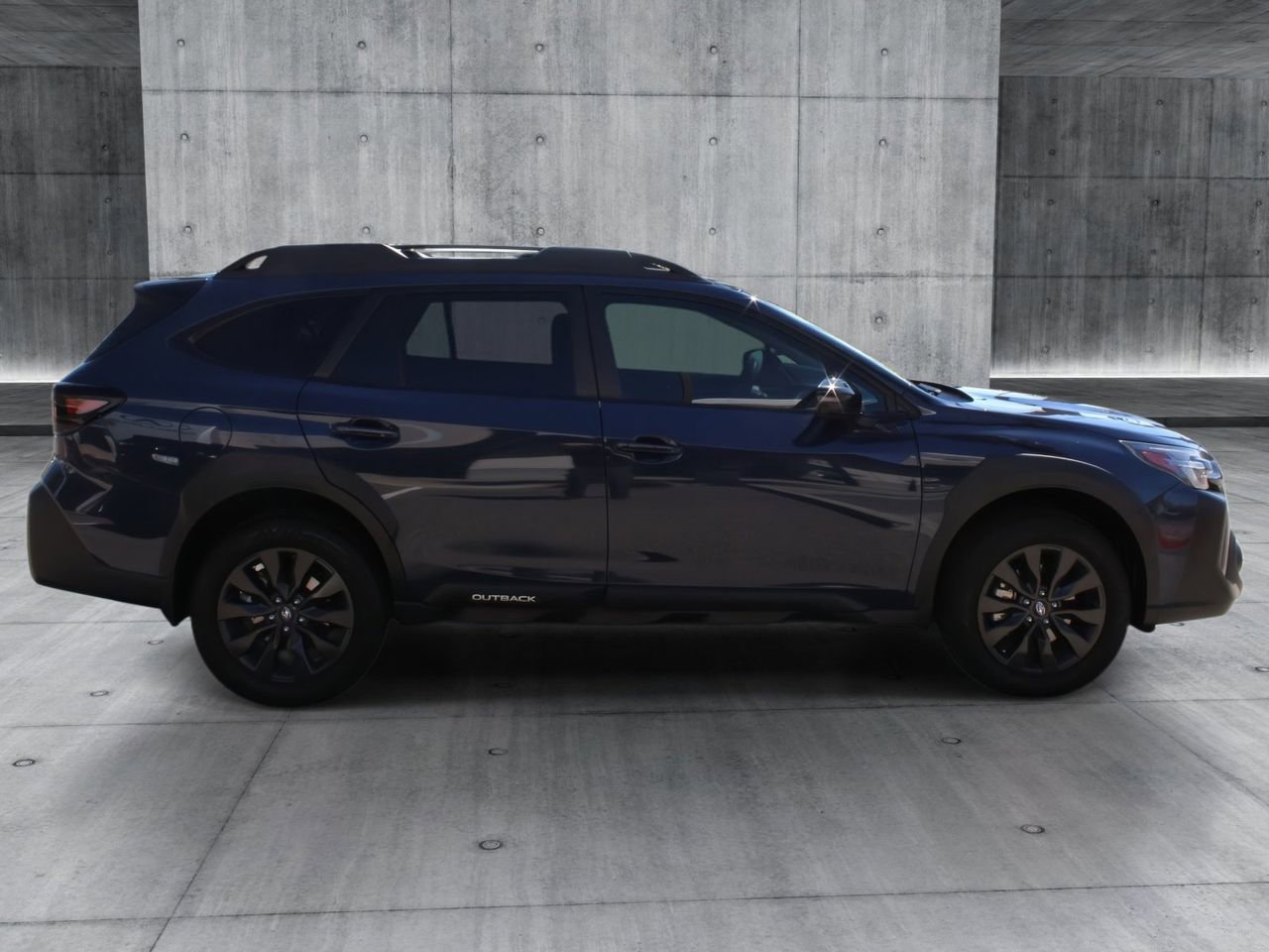 Used 2025 Subaru Outback Onyx Edition image 6