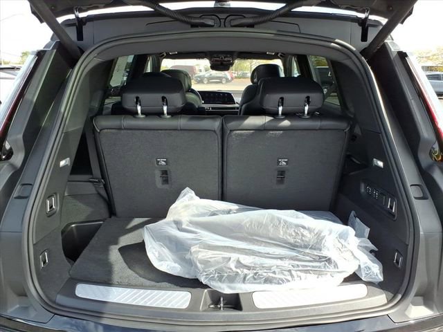 New 2026 Cadillac Vistiq Sport image 19