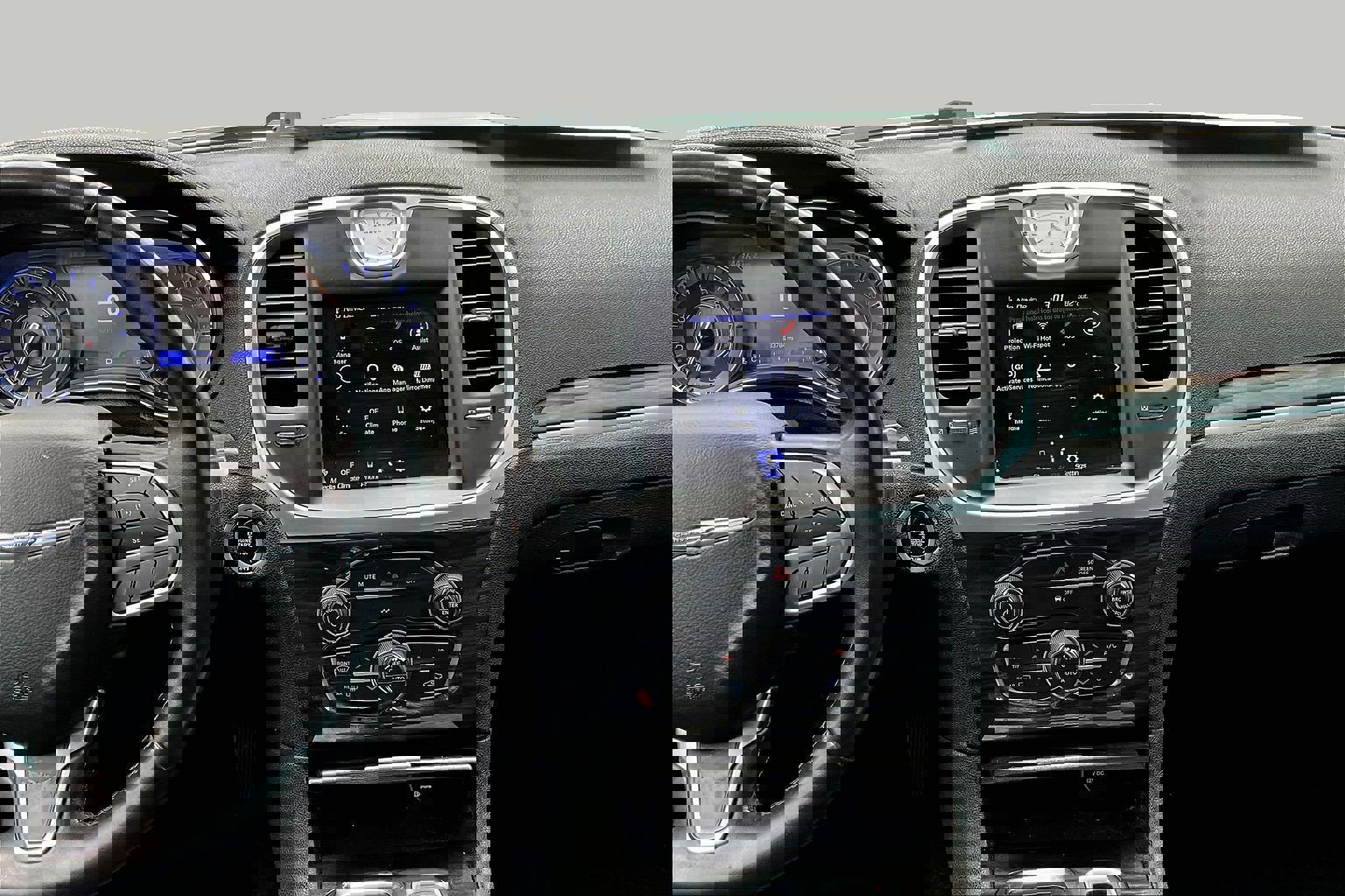 Used 2022 Chrysler 300 Touring w/ Sport Appearance Package image 5