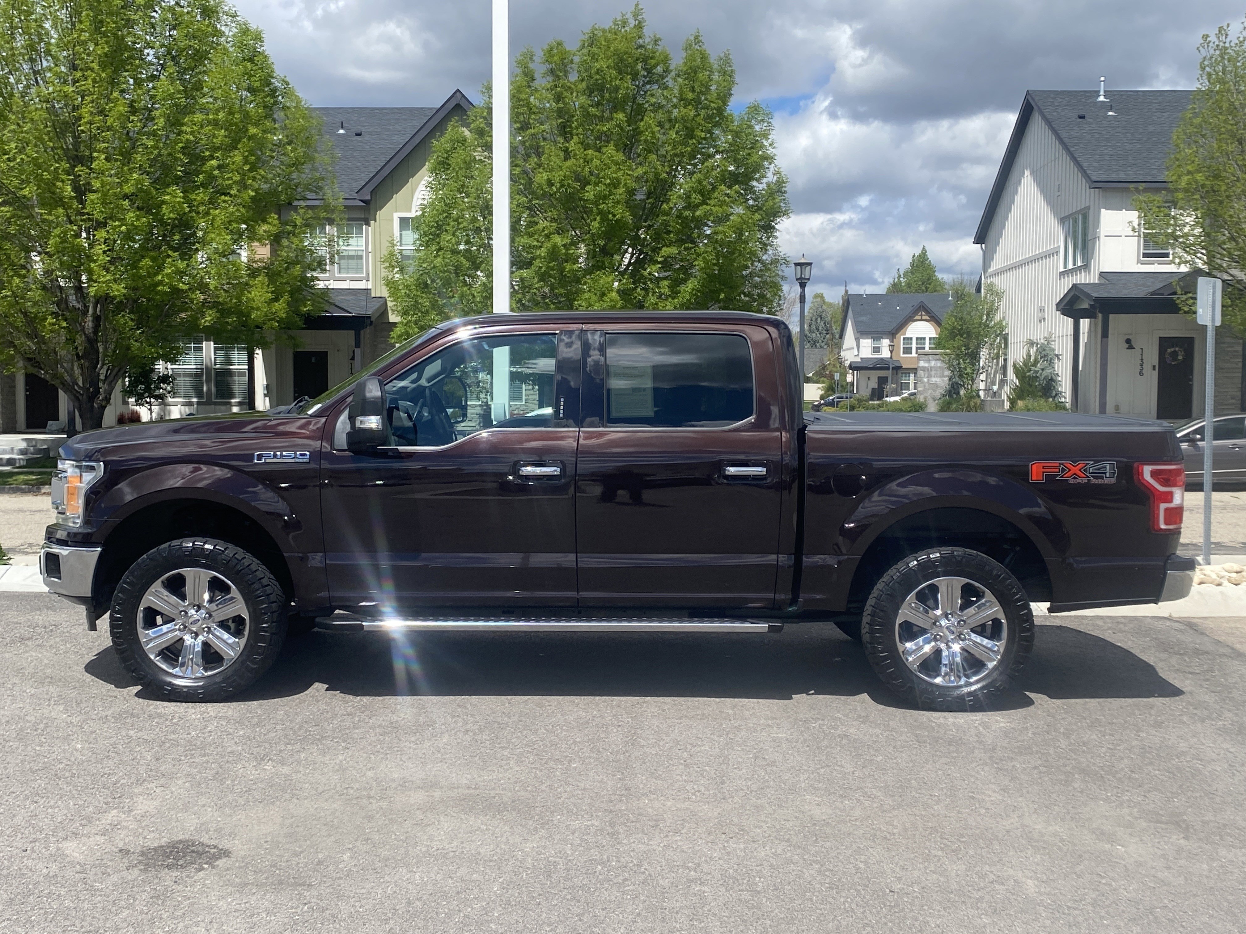 Used 2020 Ford F150 XLT w/ Equipment Group 302A Luxury AWD/4WD image 3