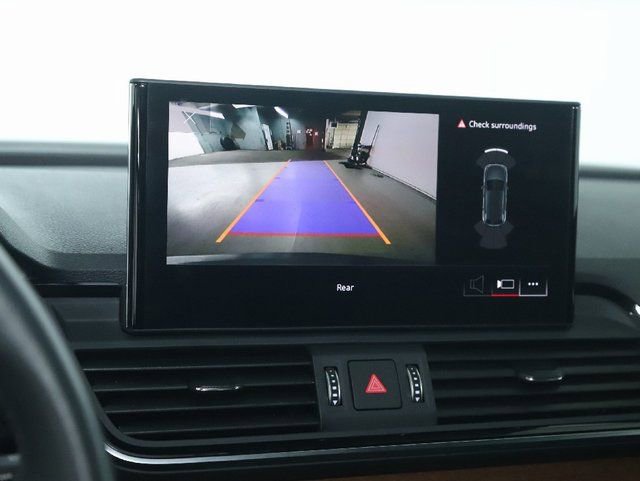 Used 2023 Audi Q5 2.0T Premium image 29