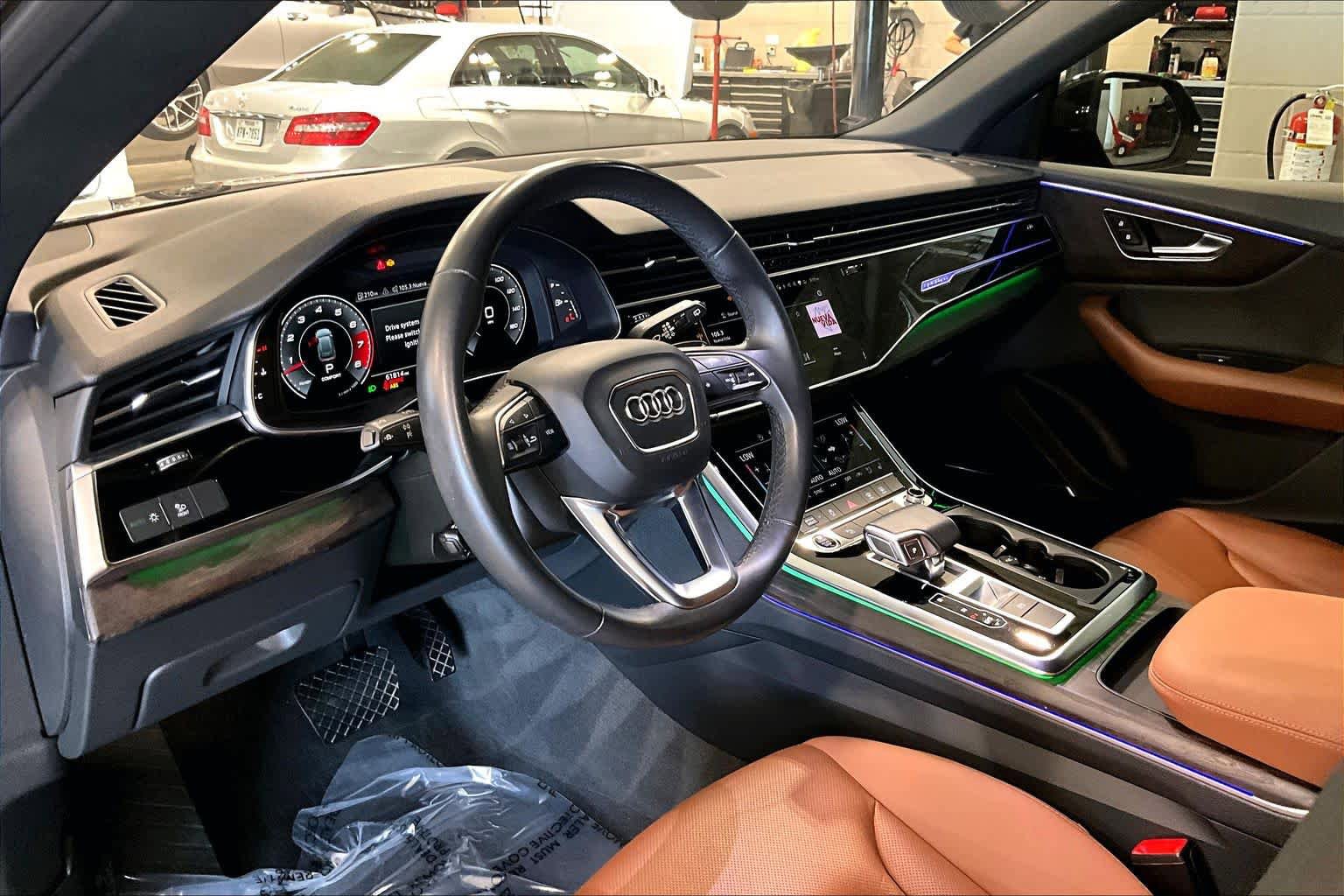 Used 2021 Audi Q8 Premium Plus w/ Premium Plus Package AWD/4WD image 16