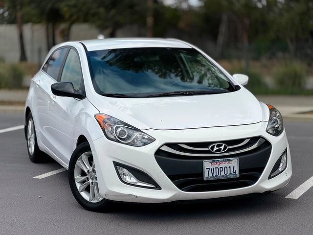 Used 2013 Hyundai Elantra GT FWD image 3