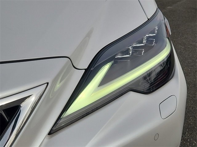 Used 2022 Lexus LS 500 AWD image 9