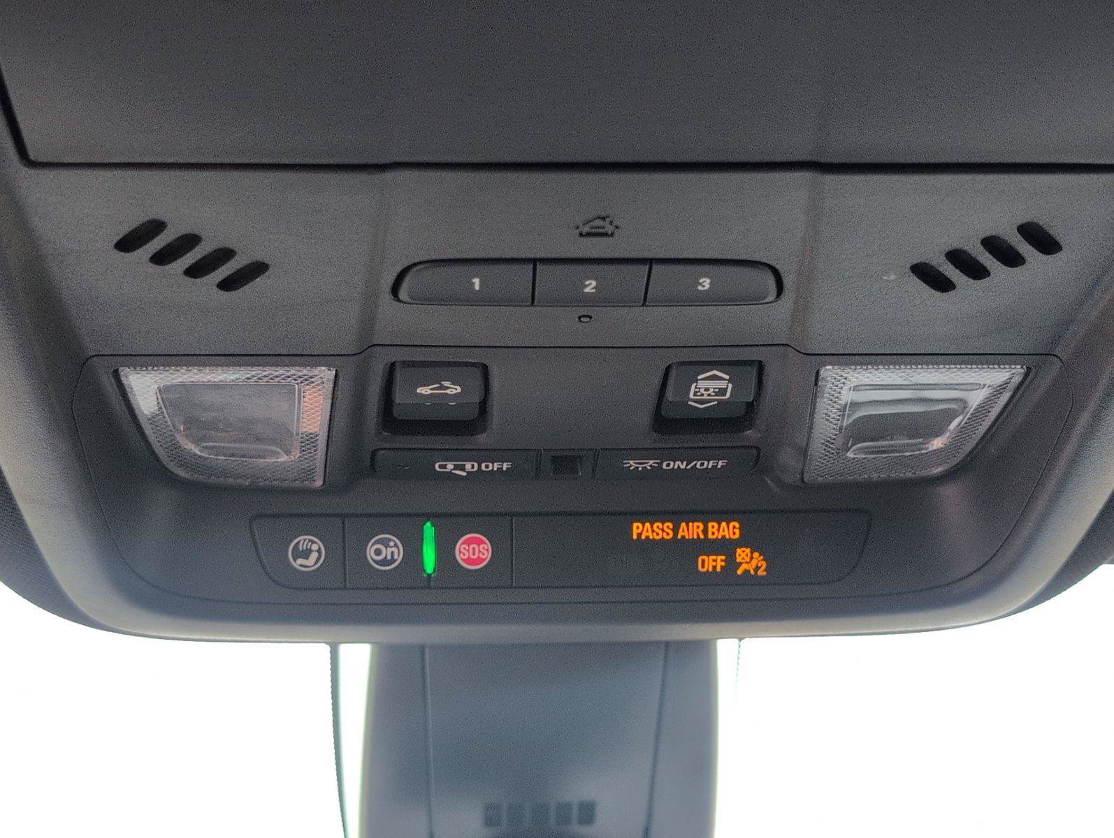Certified 2024 Cadillac XT6 Luxury FWD image 22