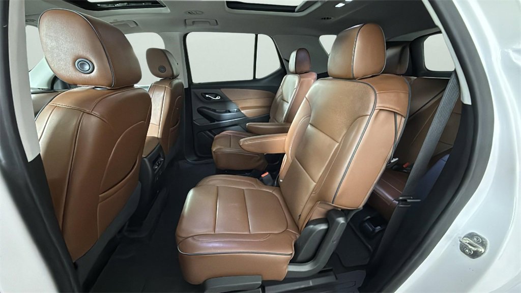 Used 2021 Chevrolet Traverse High Country w/ LPO, 'HIT The Road' Package image 32