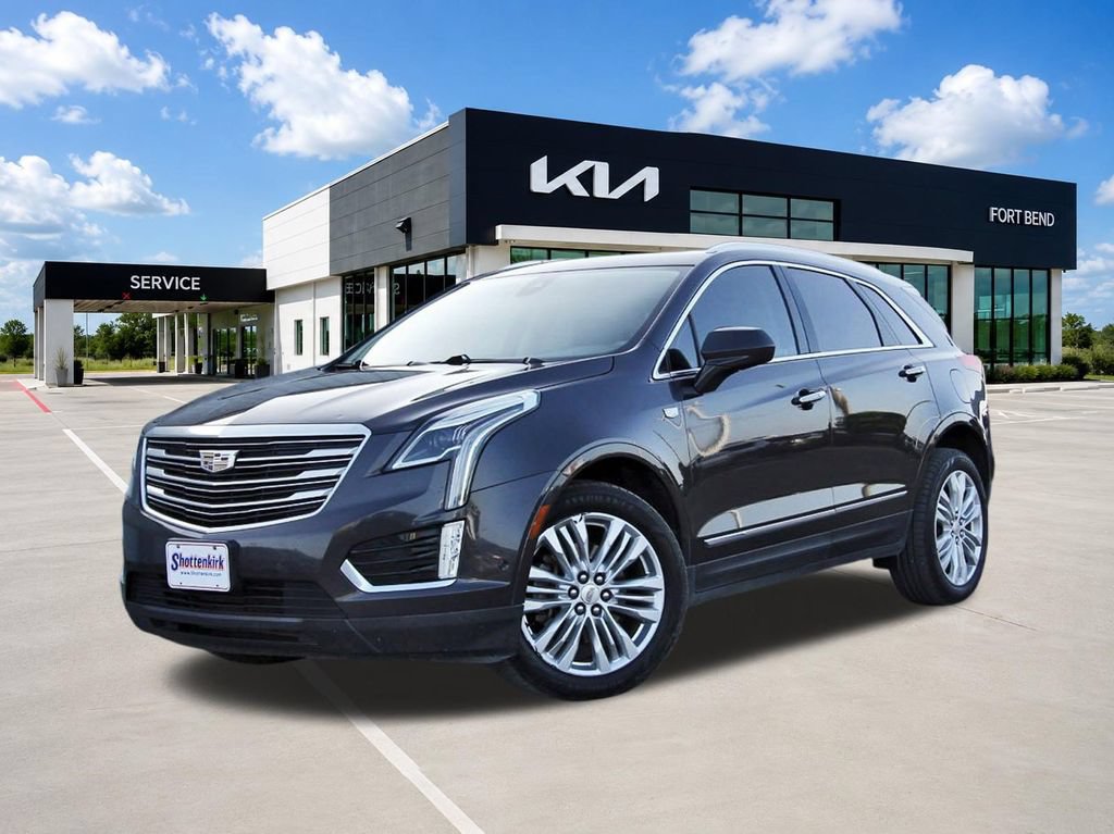 Used 2019 Cadillac XT5 Premium Luxury w/ Driver Assist Package FWD image 1
