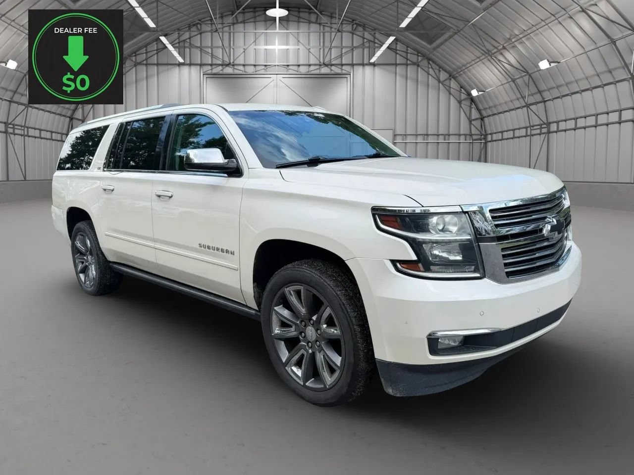 Used 2015 Chevrolet Suburban LTZ RWD image 5