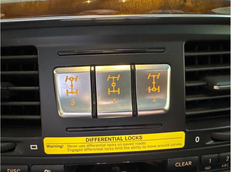 Used 2013 Mercedes-Benz G 550 image 29