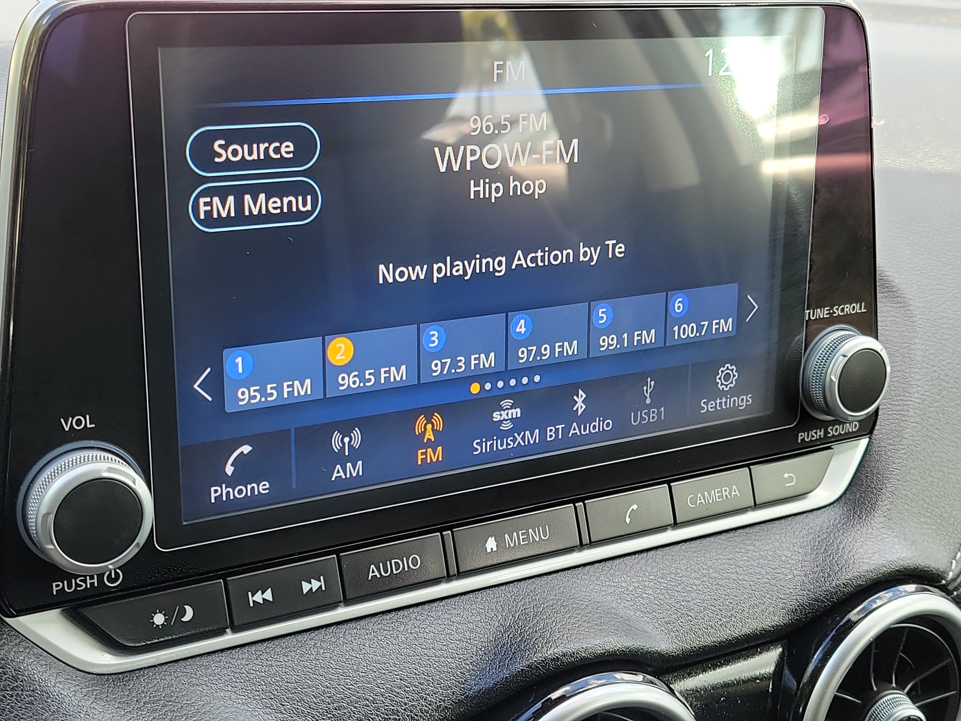 Used 2023 Nissan Sentra SV w/ All-Weather Package FWD image 28