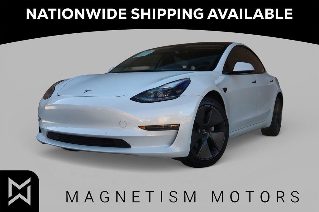 Used 2021 Tesla Model 3 Standard Range Plus image 1