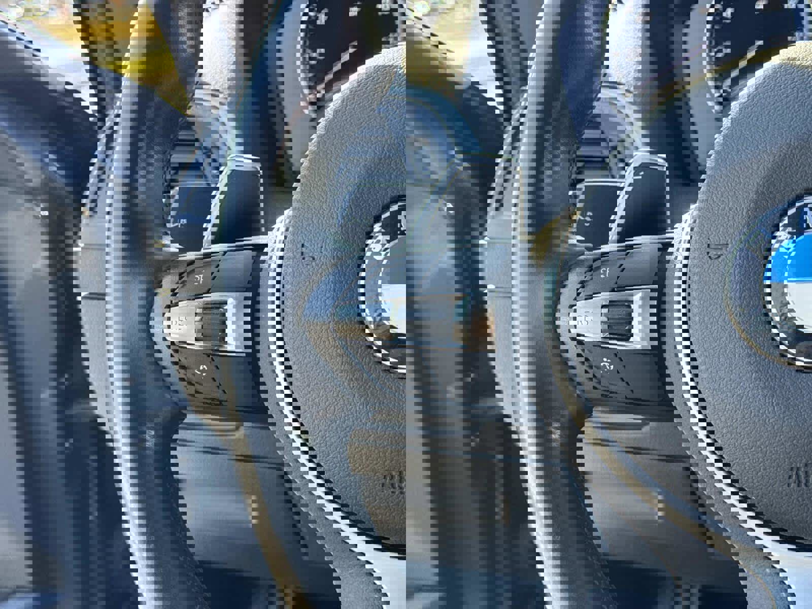 Used 2018 BMW M240i xDrive Convertible image 22