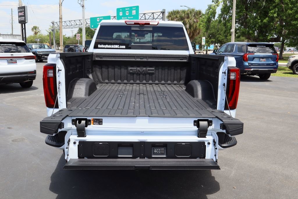 New 2026 GMC Sierra 2500 Denali Ultimate AWD/4WD image 7