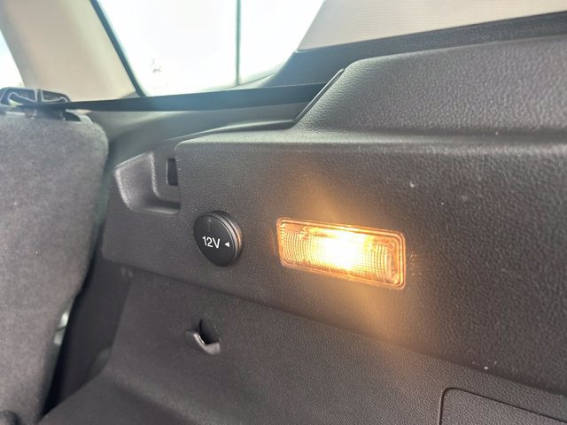 Used 2018 Ford Escape SE FWD image 16
