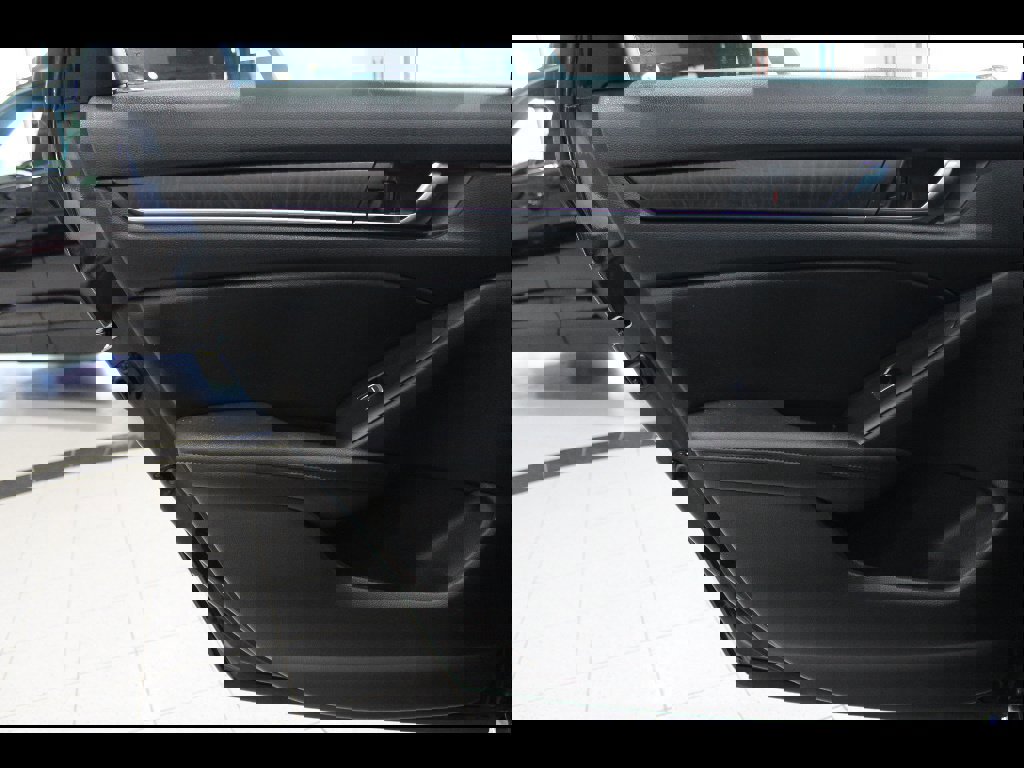 Certified 2019 Honda Accord EX-L image 18