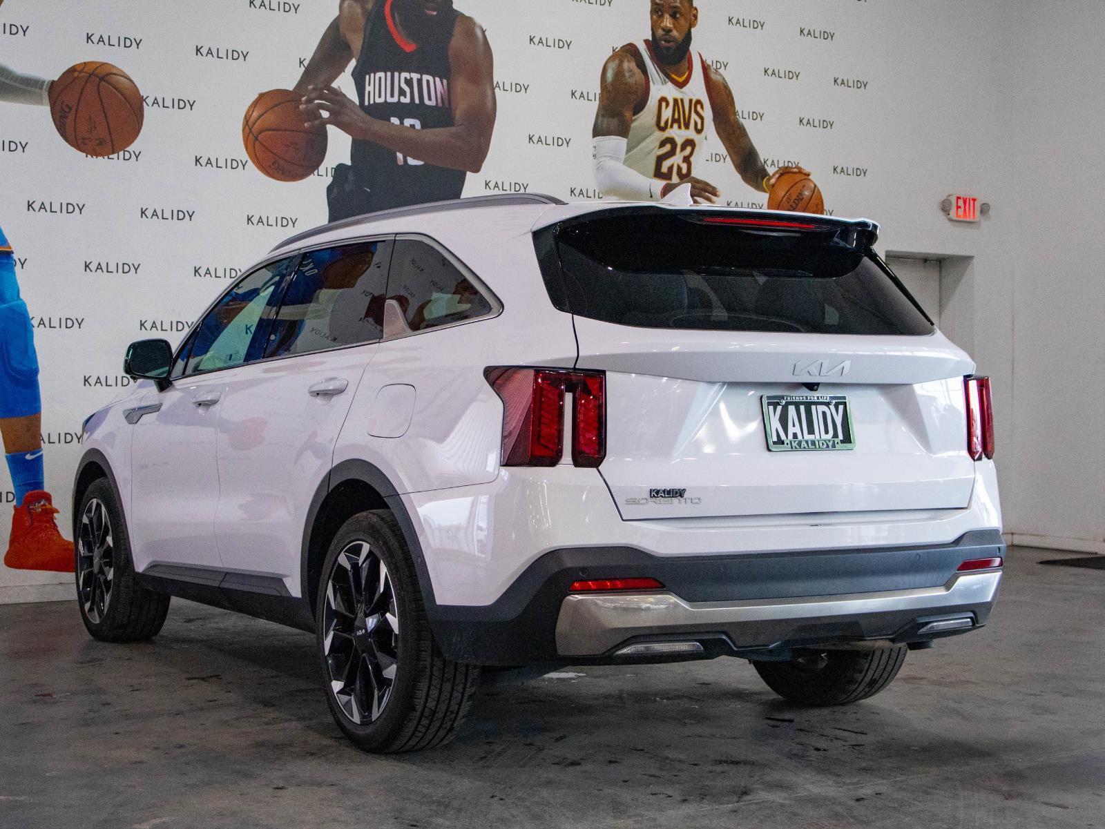 Used 2024 Kia Sorento SX FWD image 23