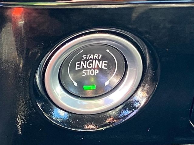 Used 2024 GMC Sierra 1500 SLT AWD/4WD image 19