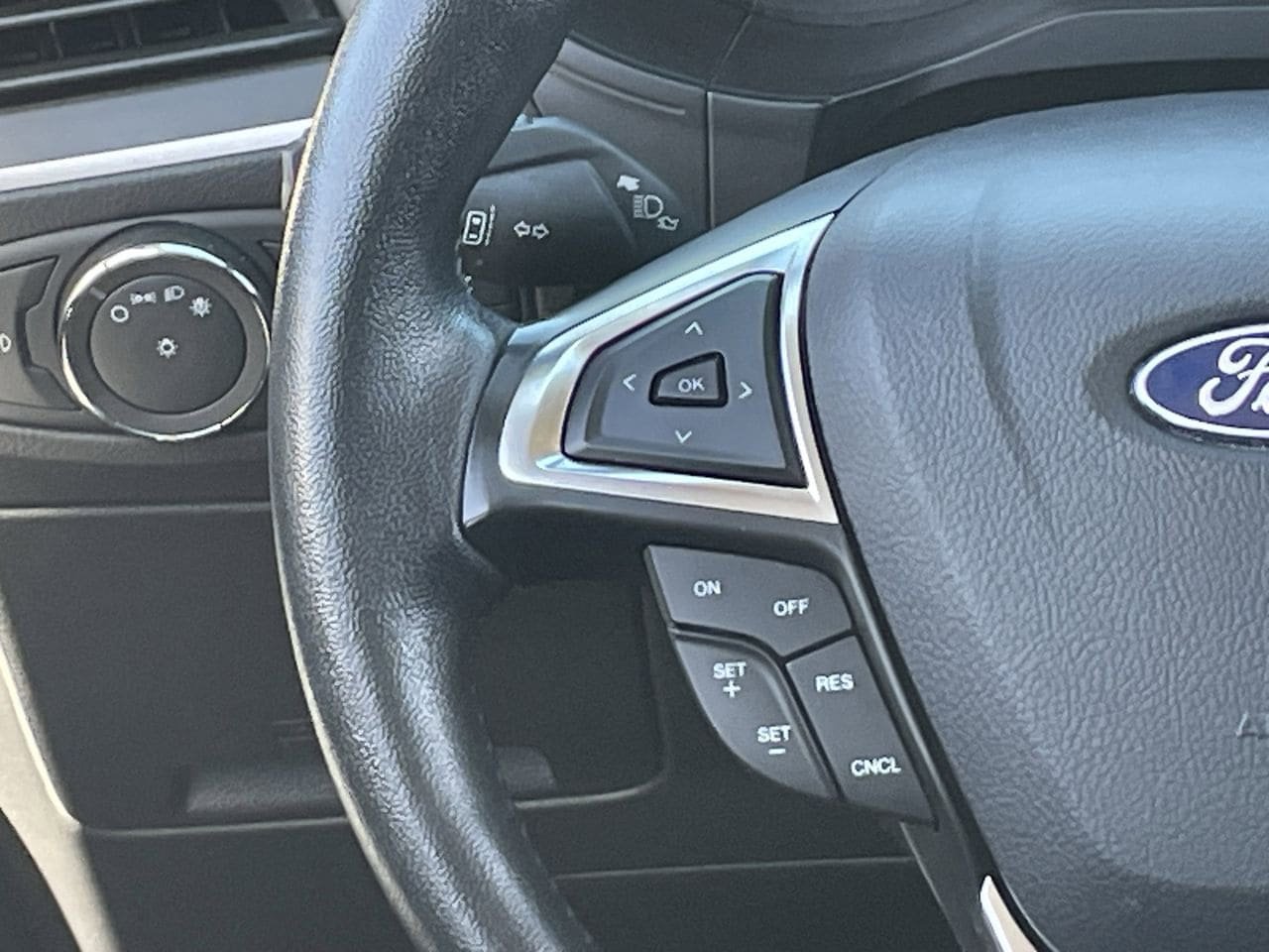Used 2022 Ford Edge SEL w/ Convenience Package image 20
