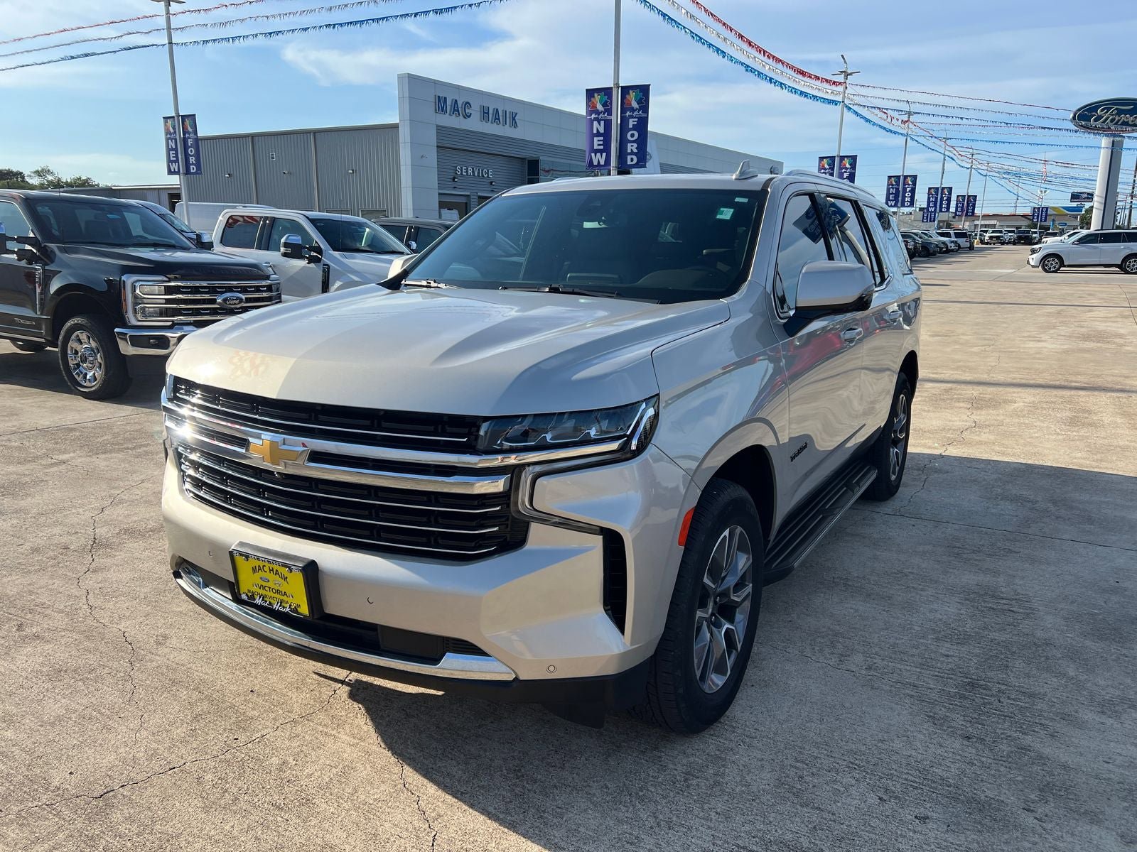 Used 2022 Chevrolet Tahoe LT w/ Luxury Package RWD image 7