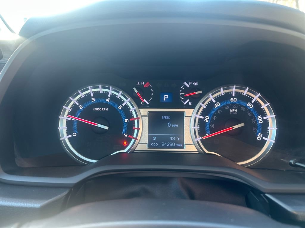 Used 2017 Toyota 4Runner SR5 image 9