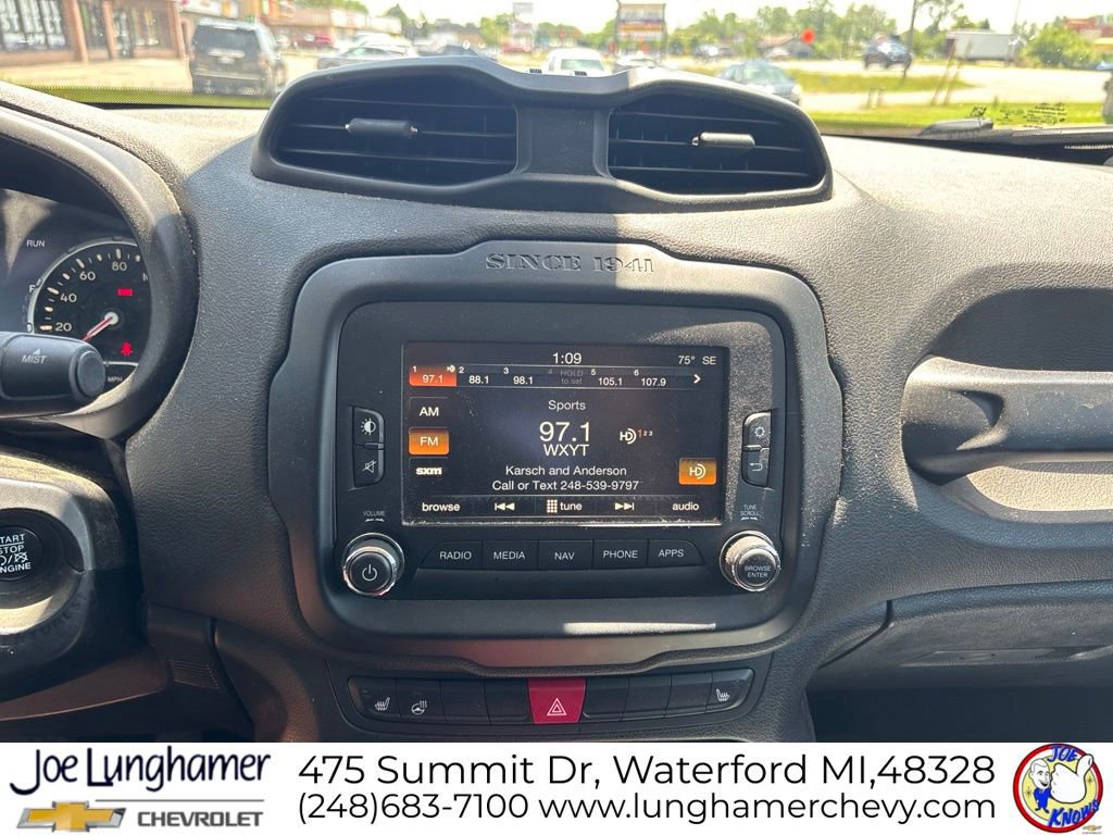Used 2016 Jeep Renegade Trailhawk AWD/4WD image 15