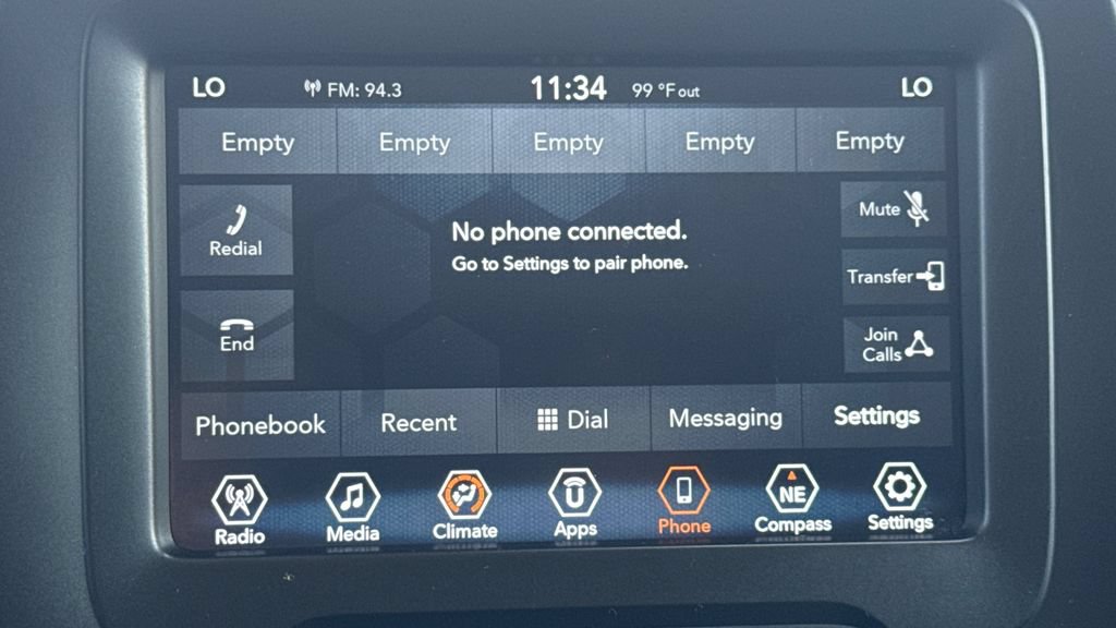 Used 2019 Jeep Renegade Latitude w/ Popular Equipment Group AWD/4WD image 37