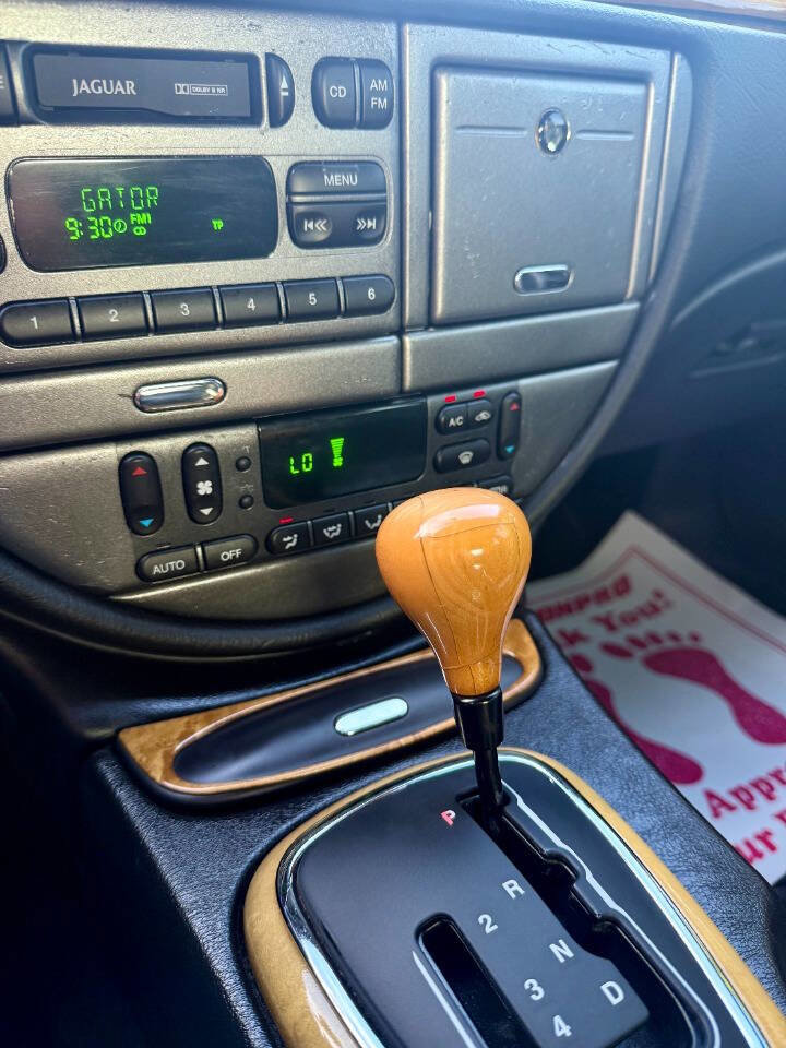 Used 2001 Jaguar S-TYPE 4.0 image 18