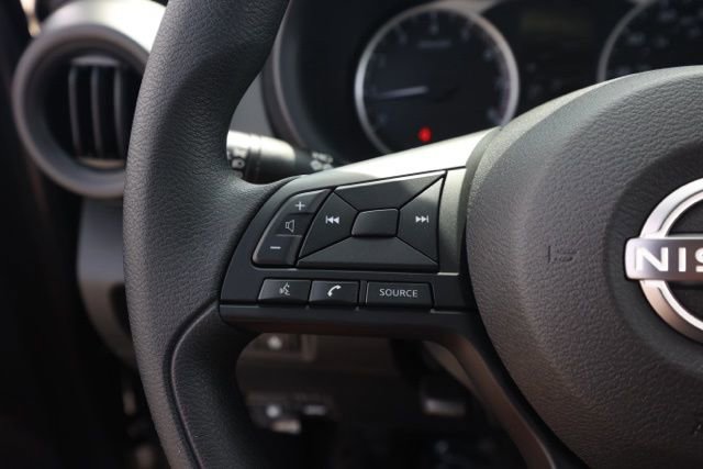 New 2025 Nissan Kicks Play S image 26