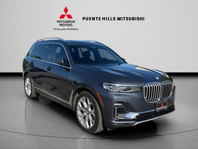 Used 2022 BMW X7 xDrive40i w/ Premium Package image 3