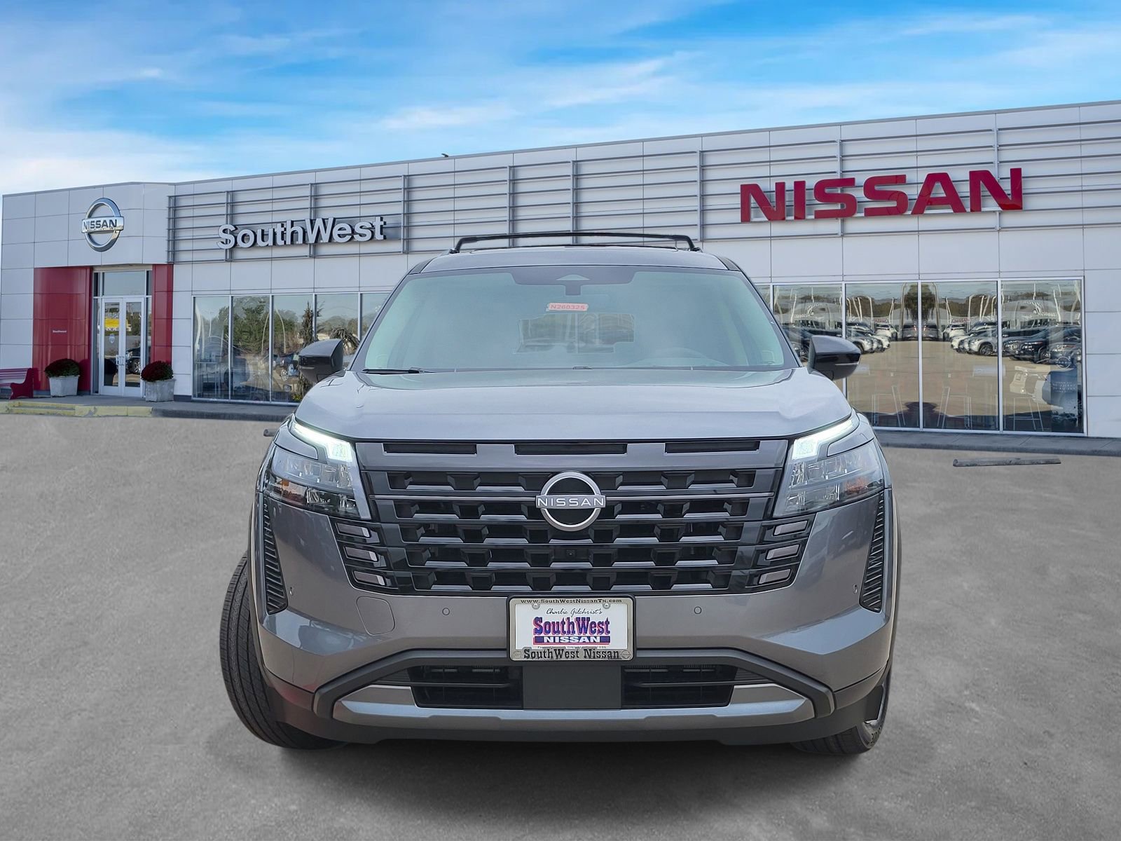 New 2026 Nissan Pathfinder Platinum FWD image 10
