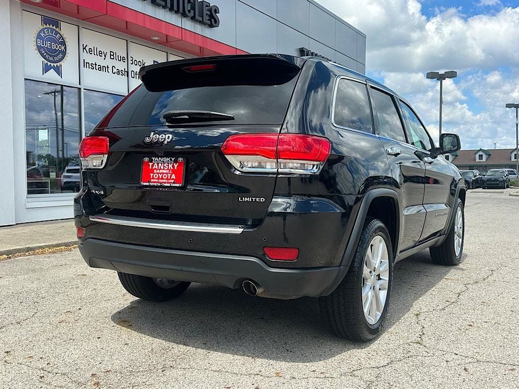 Used 2017 Jeep Grand Cherokee Limited w/ Luxury Group II AWD/4WD image 6