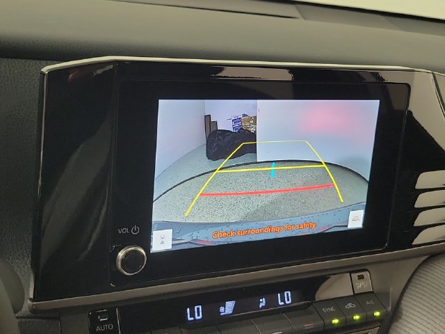 Used 2026 Toyota Camry SE w/ Convenience Package FWD image 29