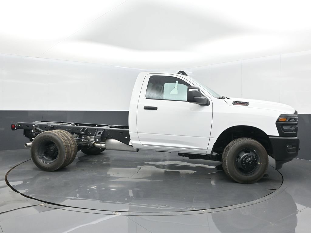 New 2026 RAM 3500 Tradesman AWD/4WD image 8