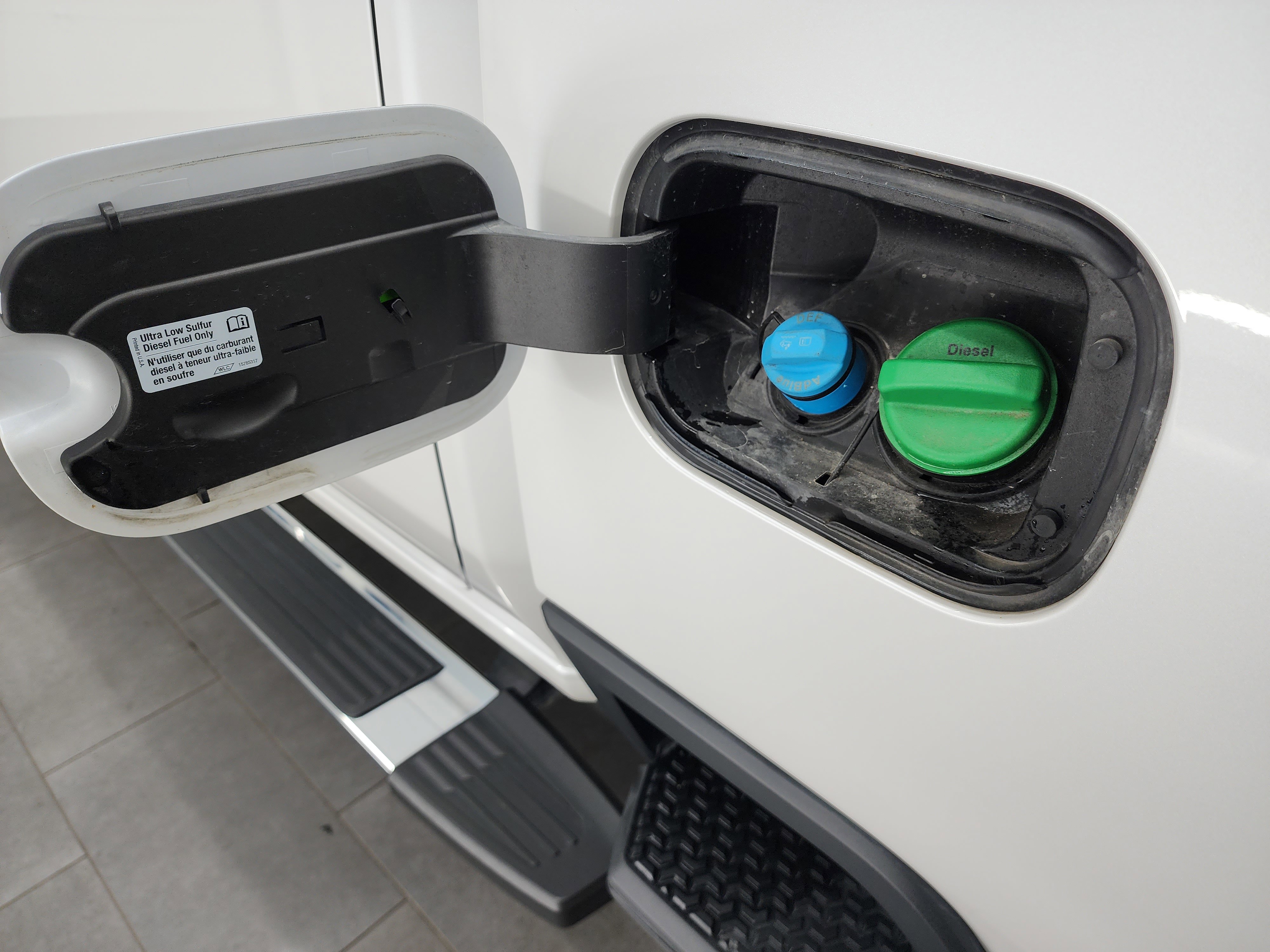 Used 2024 GMC Sierra 2500 Denali w/ Denali Reserve Package image 39