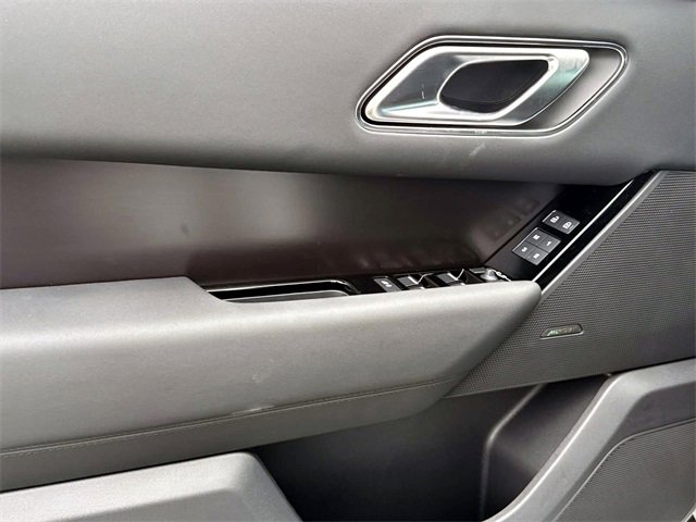 New 2026 Land Rover Range Rover Velar Dynamic SE image 14