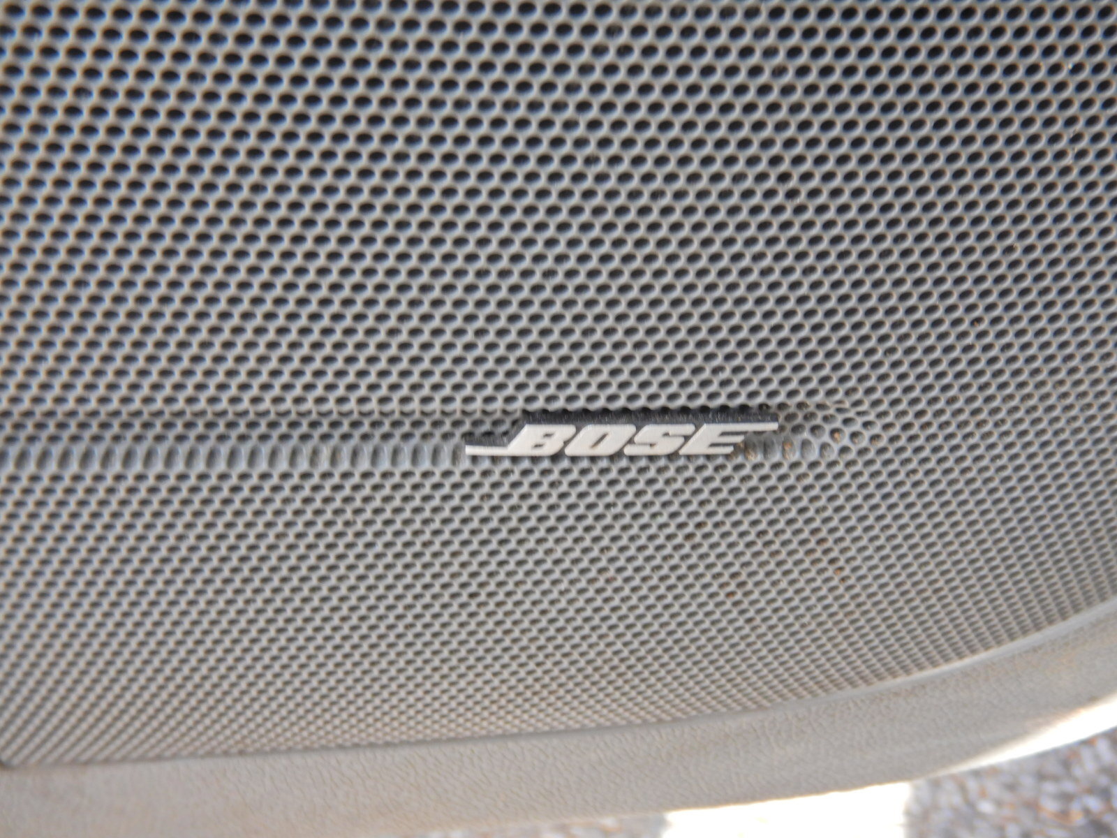 Used 2015 GMC Acadia SLT image 33