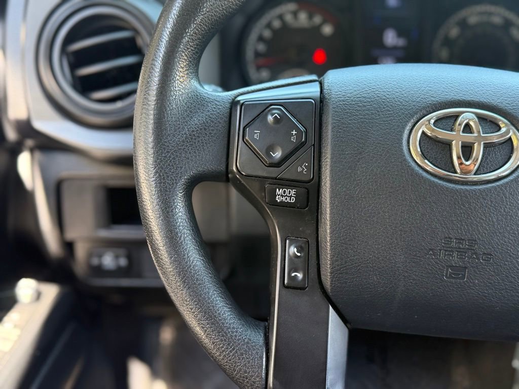 Used 2018 Toyota Tacoma SR RWD image 41