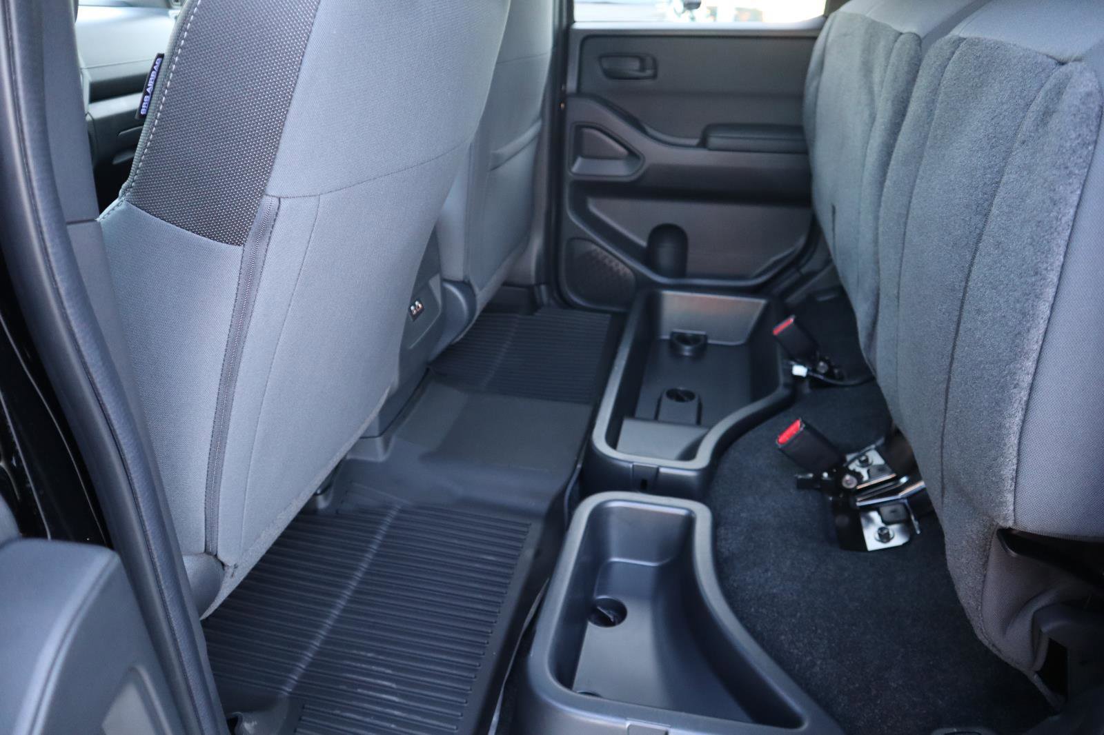 New 2026 Nissan Frontier SV image 39