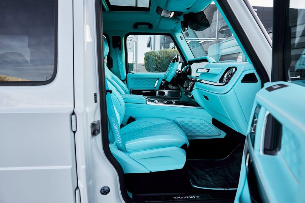 Used 2025 Mercedes-Benz G 63 AMG 4MATIC image 34